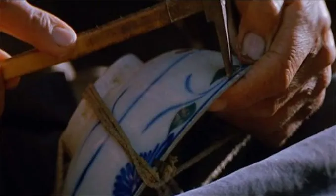 从前慢丨破瓷重圆,碎片逢春,掩埋在旧时光里的锔瓷手艺